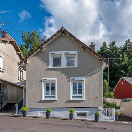 Villa Stunning 5-Bed House in La Bourboule Exterior foto